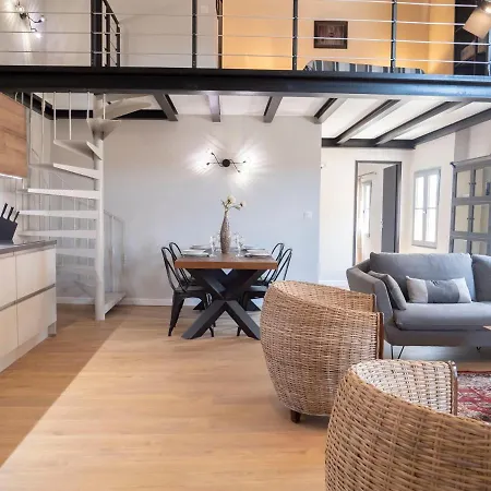 Cozy Nest In The Center Of Isle Sur La Sorgue For 4 People L'Isle-sur-la-Sorgue