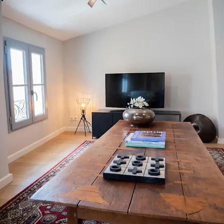 Cozy Nest In The Center Of Isle Sur La Sorgue For 4 People