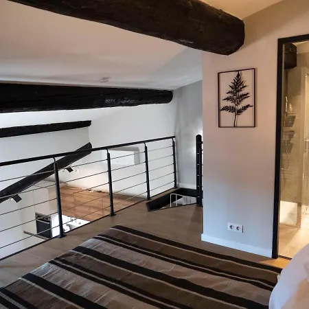 Cozy Nest In The Center Of Isle Sur La Sorgue For 4 People L'Isle-sur-la-Sorgue